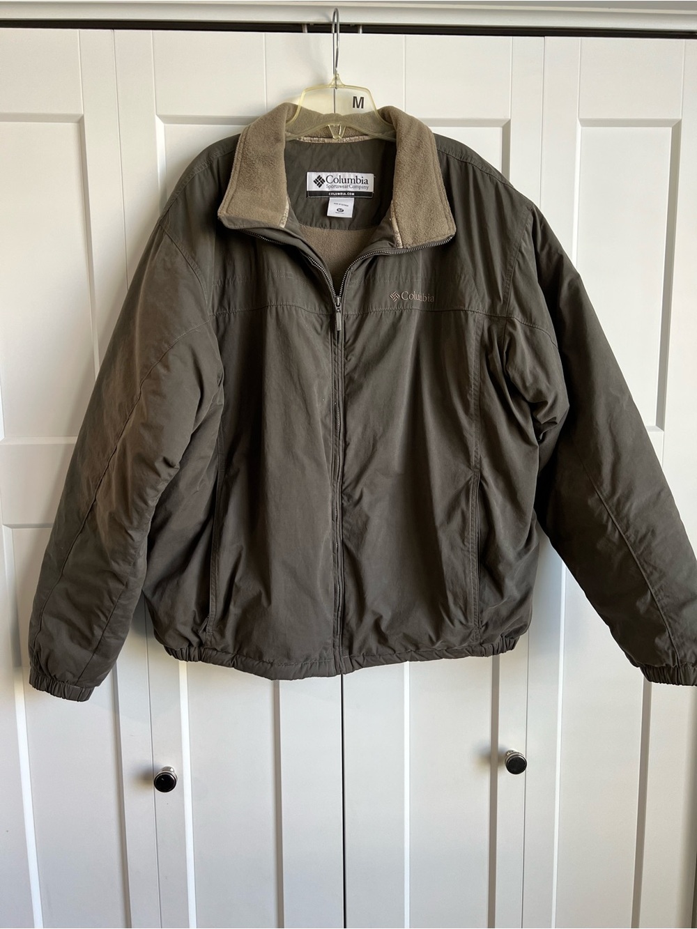 Columbia Men's Olive Green Insulated Zip Jacket